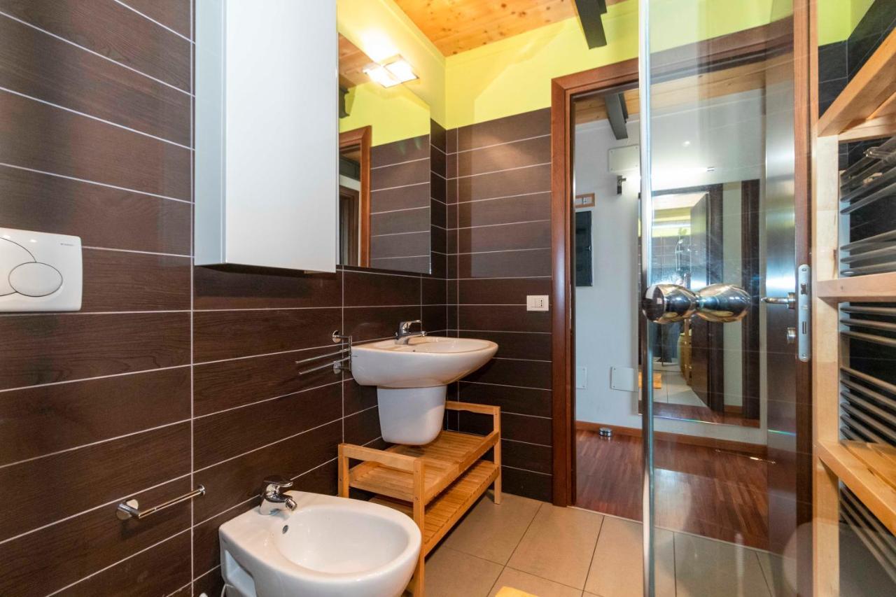 Dora Riverside Modern Apartment With Private Parking Turijn Buitenkant foto